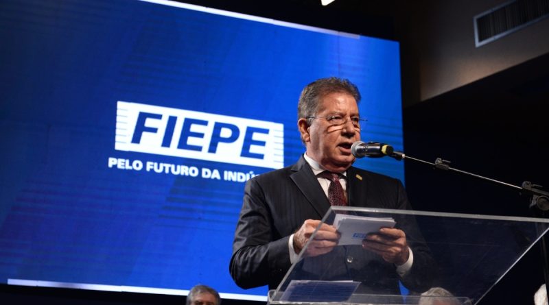 FIEPE: empresário Bruno Veloso toma posse como presidente