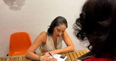 Autora Tatiana Gamaliel lança Livro "C'est parfait"