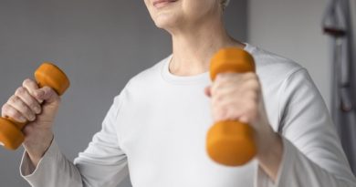 Suplementação de colágeno e creatina alivia sintomas da menopausa
